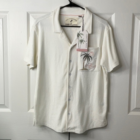 Free Planet Lost in Paradise Men’s Short Sleeve Button Up Shirt Ivory Size S - Picture 2 of 11